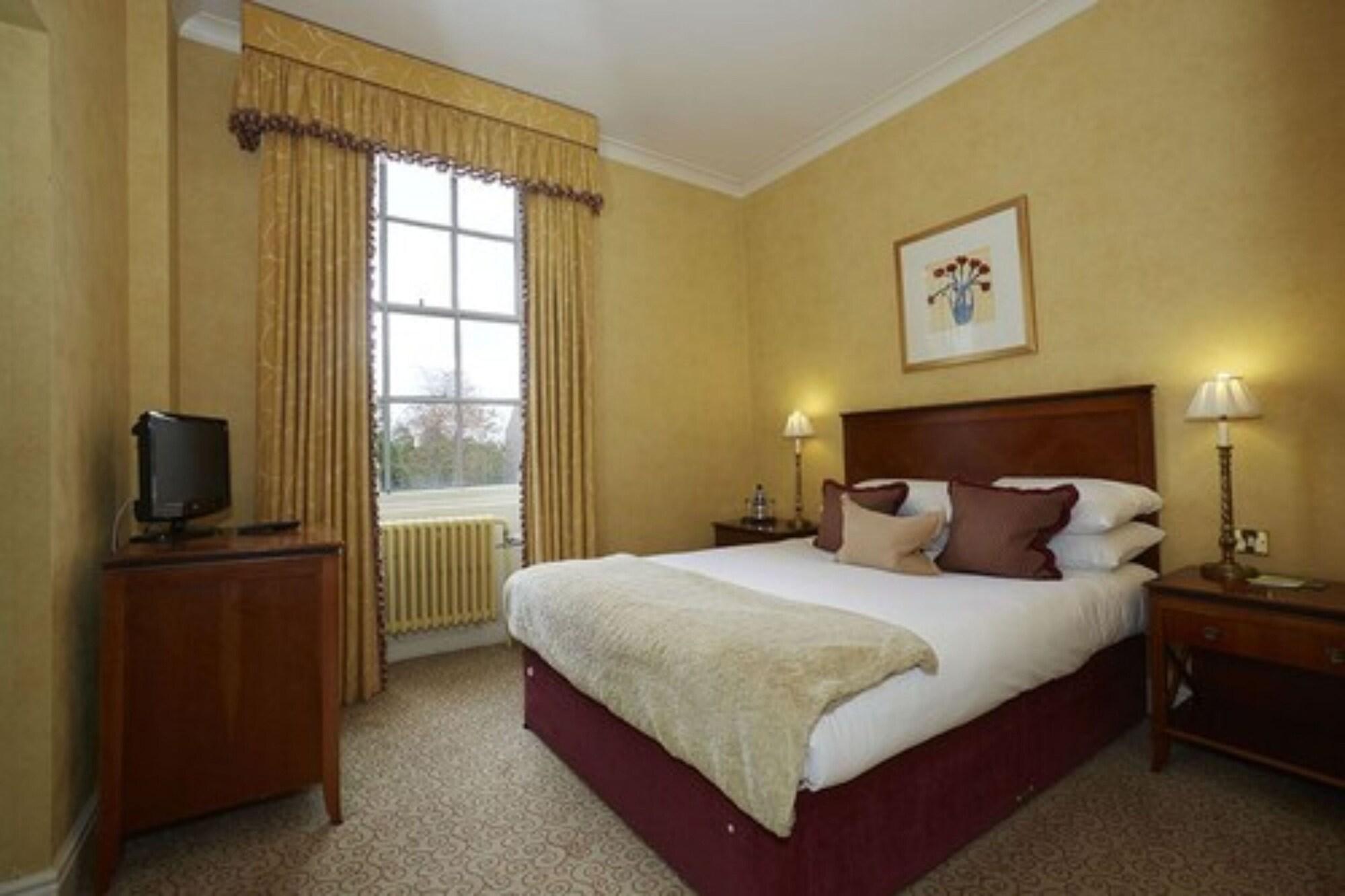فندق ذا آنجل هوتل Bury St. Edmunds المظهر الخارجي الصورة